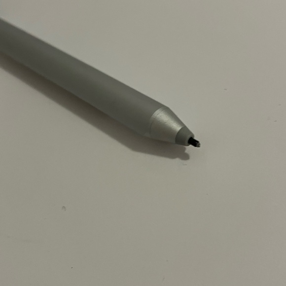 Microsoft Surface Pen brand new never used - Picture 2 of 8